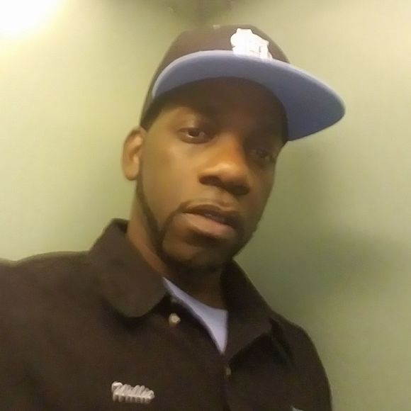 Meet your Posher, Willie - Picture 1 of 1